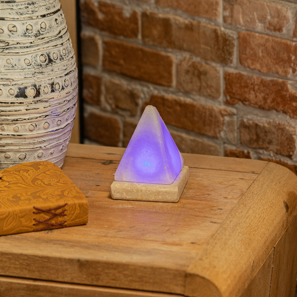 Lámpara de sal USB WHITE Pyramid - 9 cm (multi)