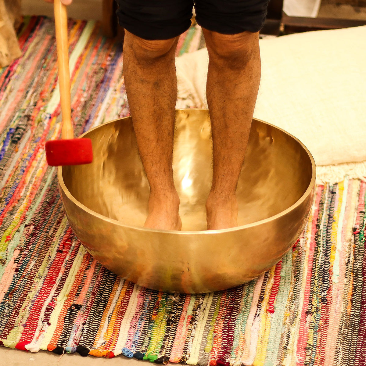 Enorme Cuenco Liso Vibracional con Patas - 50x20 cm - 10,7 kg