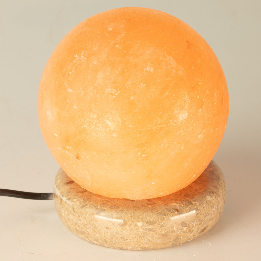 Lámpara de sal de bola USB de calidad - 8 cm