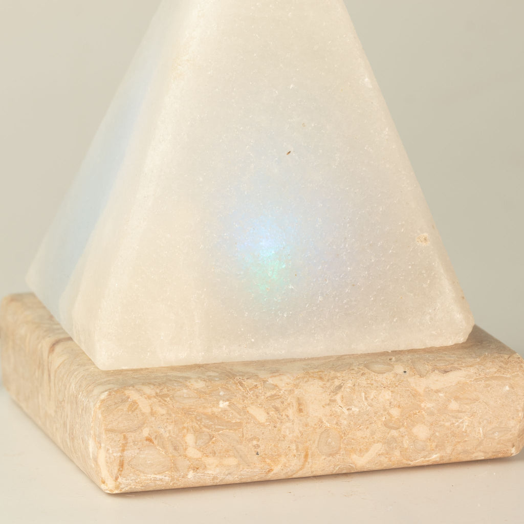 Lámpara de sal USB WHITE Pyramid - 9 cm (multi)